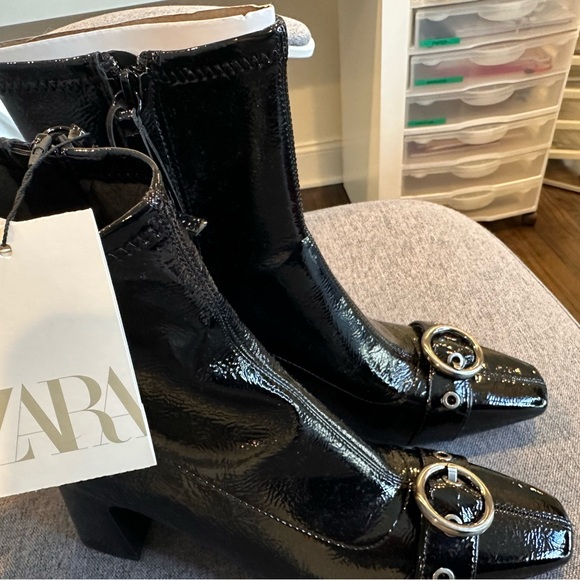 ZARA. Black Patent Leather Ankle Boots - Picture 2 of 6